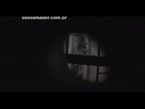❤️ Blondie wird heimlich von einem Voyeur aus der Nachbarschaft gefilmt, der sich hinter Hohlblocksteinen versteckt ❌ Porno bei de.analpics.ru ☑